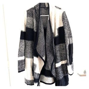 Lucky brand super soft cardigan!